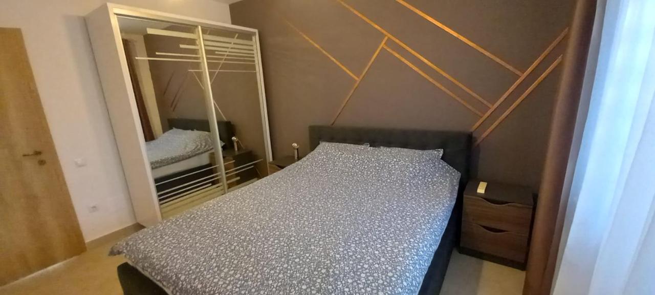 كلوج-نابوكا Tintoc Residence المظهر الخارجي الصورة